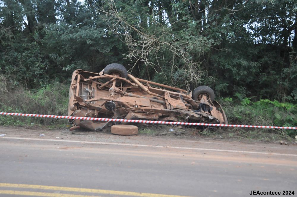 Acidente Entre Duas Caminhonetes Resultou Numa Morte Em Tapera Je